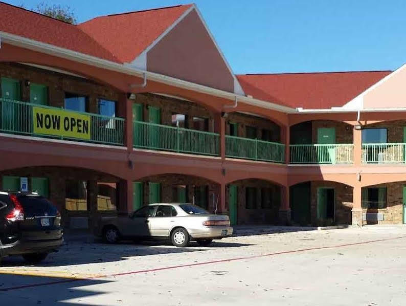 Classic Inn & Suites Humble Buitenkant foto